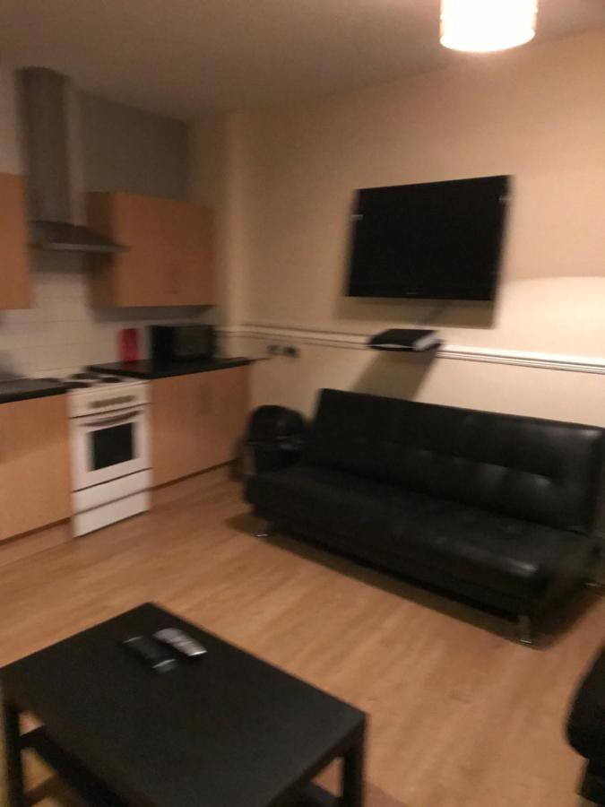 Sandy Pad'S Apartments Рил Екстериор снимка